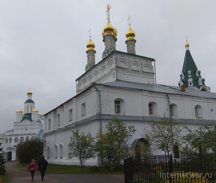 Желтоводский Макарьев монастырь